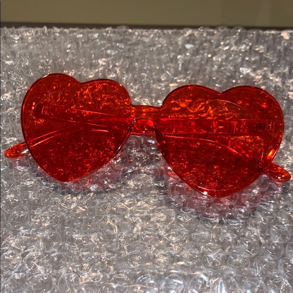 Fashion Nova sunglasses